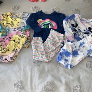 Bundle: 3 sets of pajamas gap brand 18 months